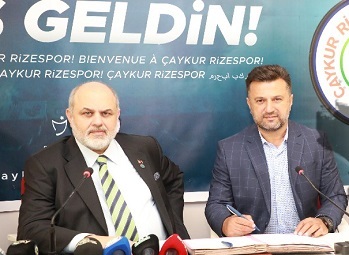 Çaykur Rizespor, Bülent Uygun ile 3 Yıllık Sözleşme İmzaladı