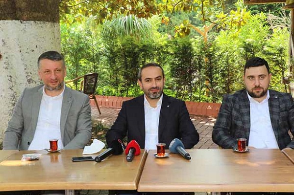 İl Başkanı Alim Rize Basınının Sorularını Cevapladı