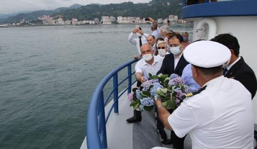 Denizcilik ve Kabotaj Bayramının 95. yıl dönümü Rize’de törenle kutlandı.