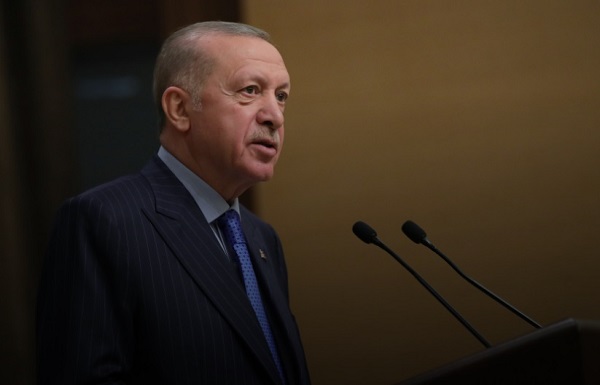 Cumhurbaşkanı Erdoğan: Türkçemizi korumak için verdiğimiz mücadele, esasında bir millî mücadeledir