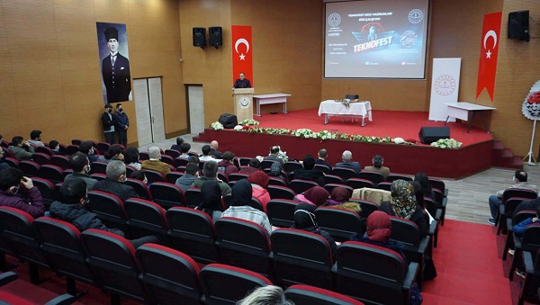 TEKNOFEST 2022 HAZIRLIKLARI RİZE ÇALIŞTAYI GERÇEKLEŞTİRLDİ