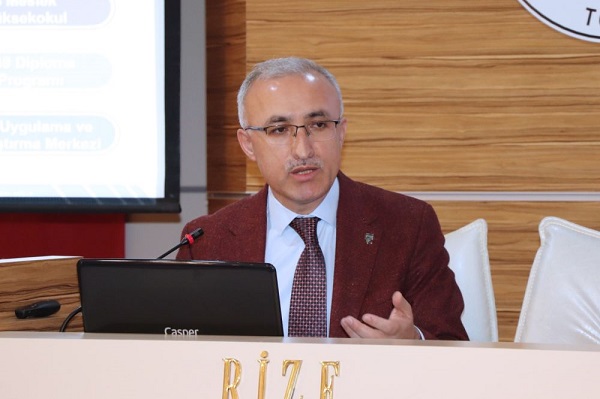Rektör Karaman Rize Ticaret ve Sanayi Odası Meclis Toplantısına Katıldı
