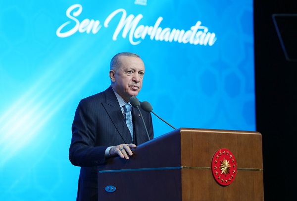 Cumhurbaşkanı Erdoğan’dan sağlık çalışanlarına müjde