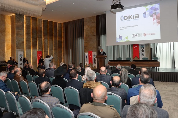 Rize’de İhracatta İlk 10’a Giren İş İnsanları Ödüllendirildi