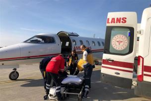 Uçak Ambulansı tek seferde iki hasta için havalandı