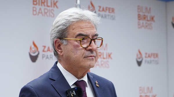 Prof. Dr. Şehirlioğlu: ”Bu hukuksuz süreç, hükümetin demokrasiye geçiş iddialarıyla çelişmektedir”